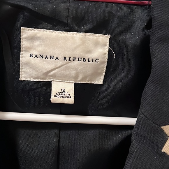 Banana Republic blazer - Picture 2 of 4